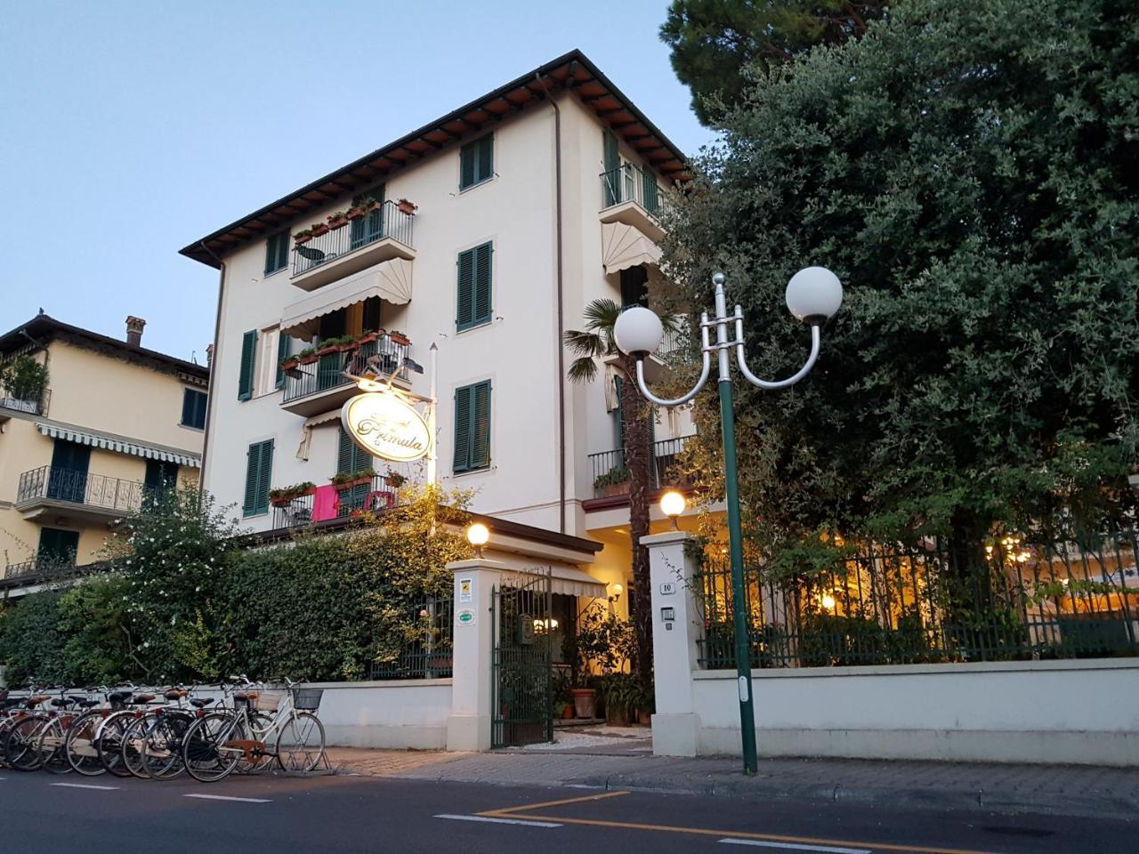 Hotel La Primula Forte dei Marmi Exterior photo