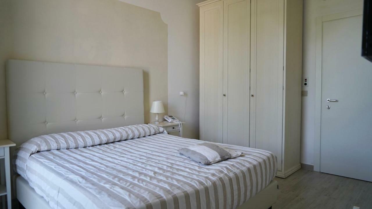 Hotel La Primula Forte dei Marmi Exterior photo